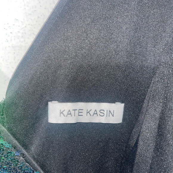 Ombré Sequin Embellished Maxi Gown - Picture 2 of 7